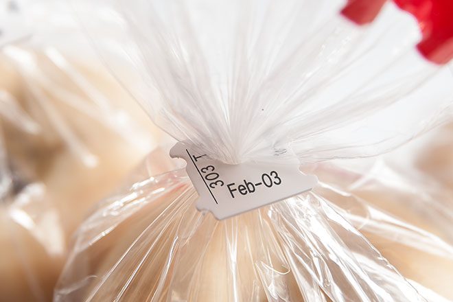 Bagel bag with lok tab closure